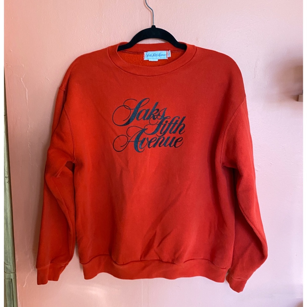 80s Vintage! Saks Fifth Avenue crewneck sweatshirt
